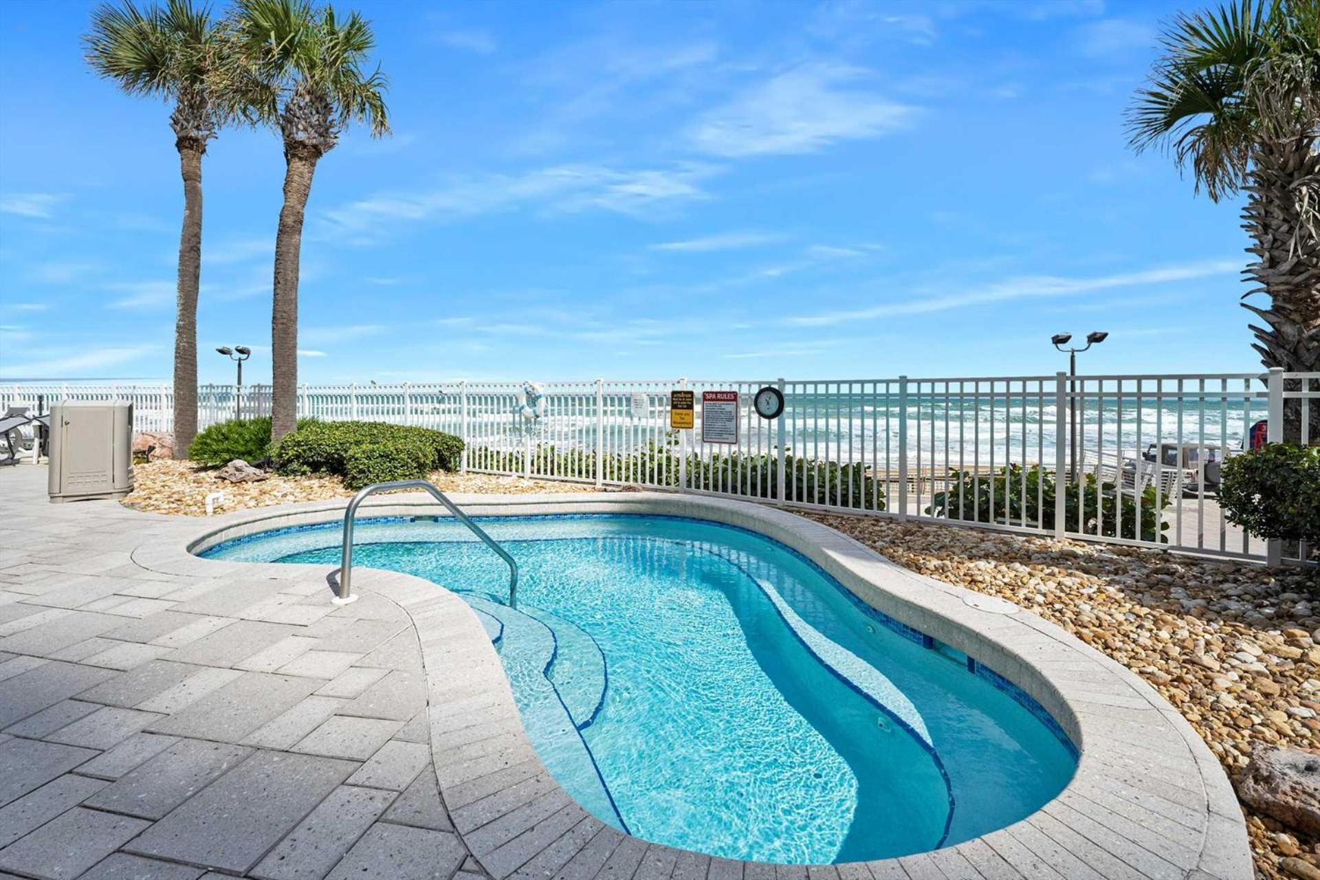 Luxury 10th Floor 2 Bedroom Direct Oceanfront Wyndham Ocean Walk Daytona | 1027