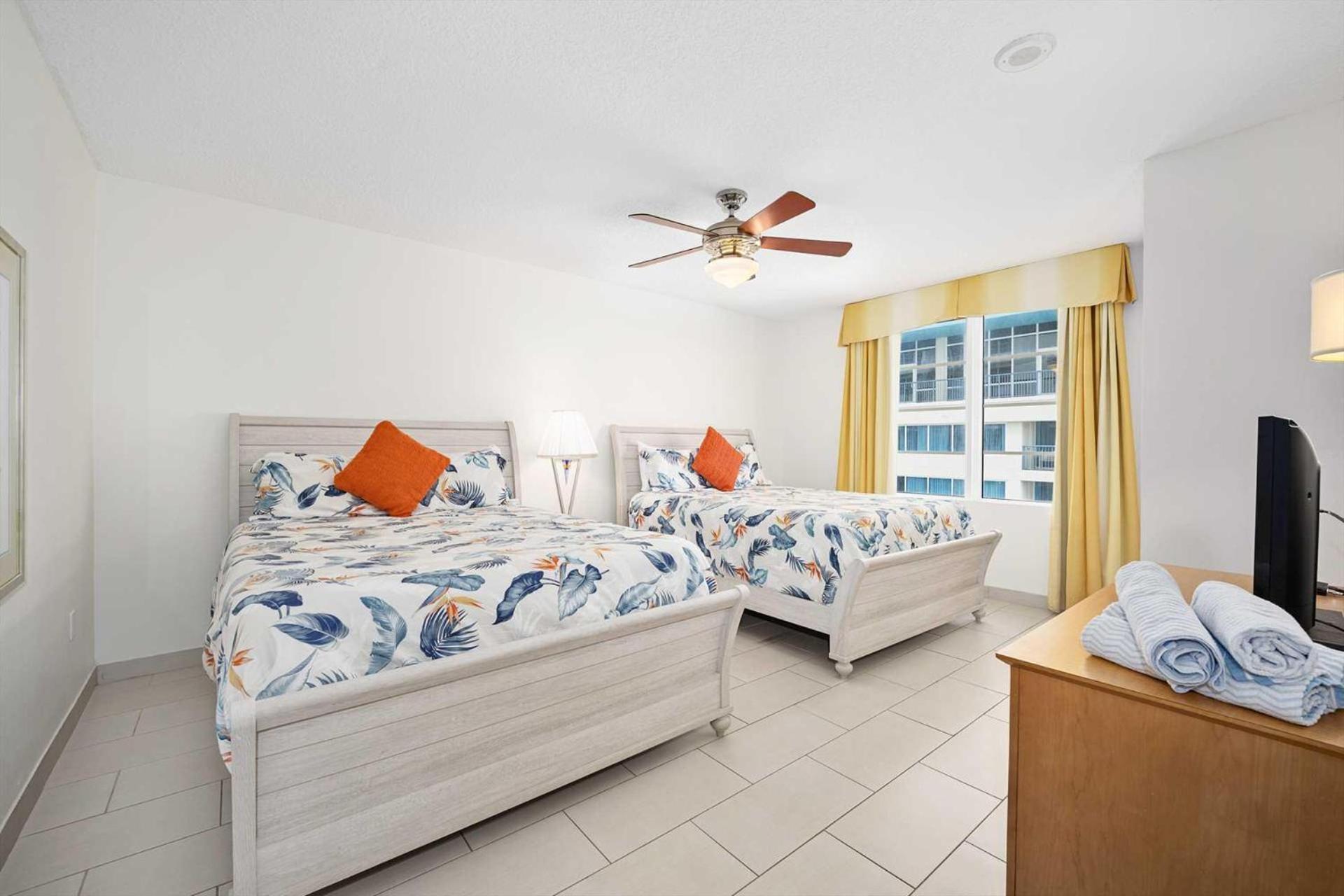 Holiday home Luxury 10th Floor 2 Bedroom Direct Oceanfront Wyndham Ocean Walk Daytona | 1027 Daytona Beach